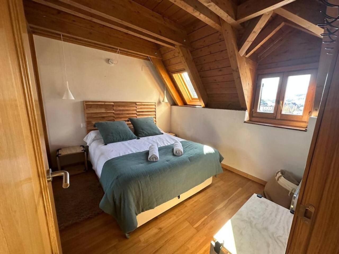 Apartmán Caleydos Duplex Diseno Garaje Wifi Sallent de Gállego Exteriér fotografie