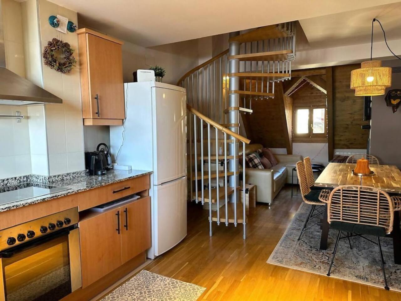 Apartmán Caleydos Duplex Diseno Garaje Wifi Sallent de Gállego Exteriér fotografie